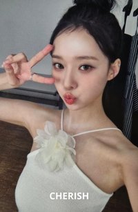 MY WORLD mk 特典卡 預售冬