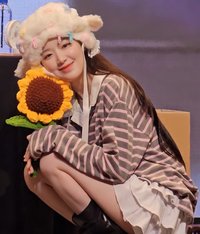 Yu