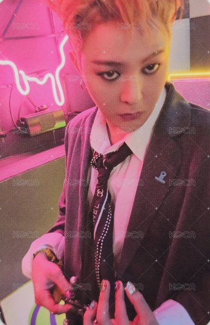 Übermensch 專輯卡  ver.white jewel  正面