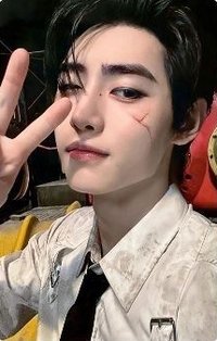 正二 yzy 青島線下 簽售卡 