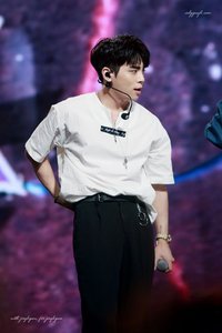 ㅎㅅㅎ