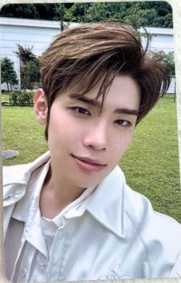 代言卡 CLEAN香水卡