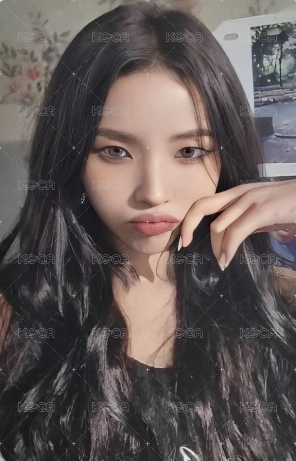 I feel wonderwall 簽售卡 -娟 正面