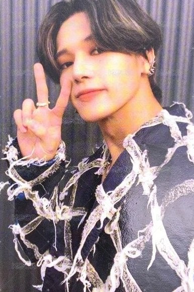 FEVER pt.2 專輯卡 A ver. 2 正面