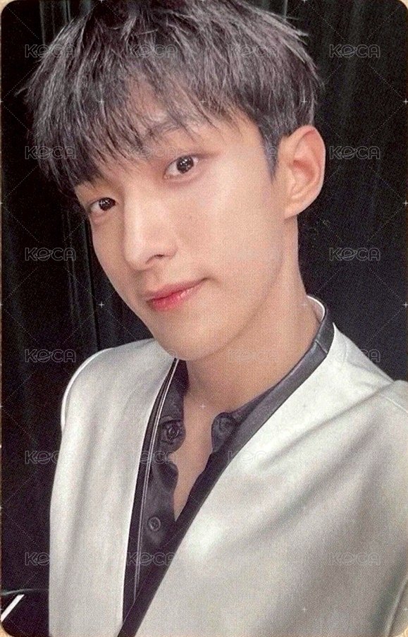 RIGHT HERE 演唱會 DVD / CD 卡 回憶錄 正面