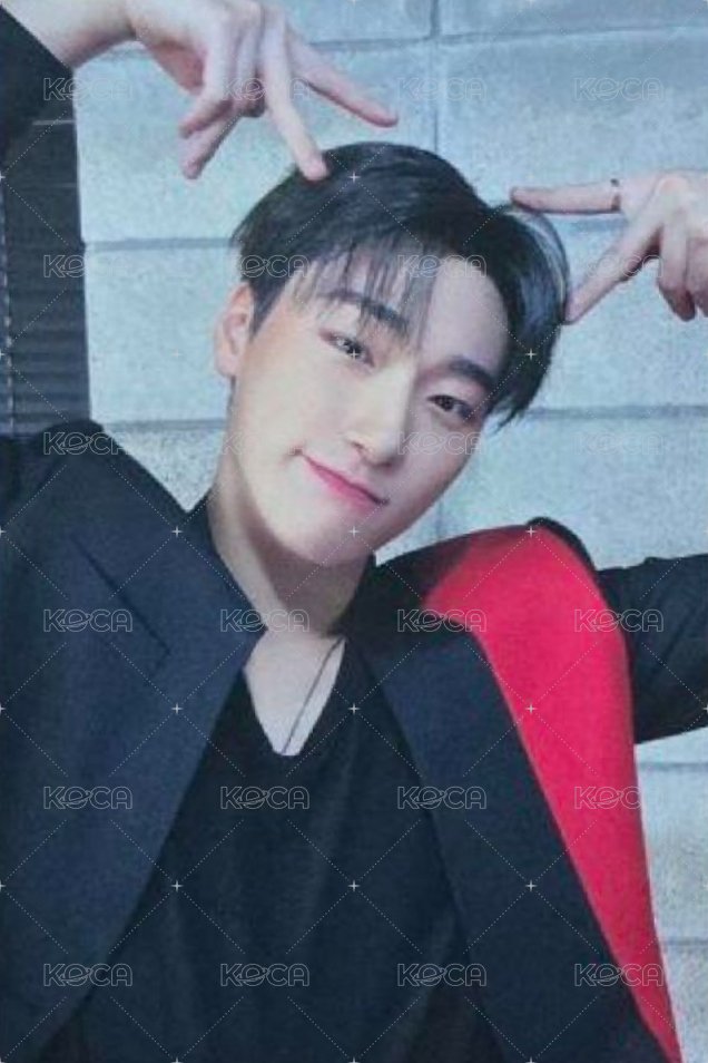 Not Okay 專輯卡 Member Solo盤 正面