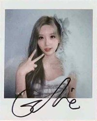 FOCUS STAR 9月生日刊 雜誌卡 拍立得