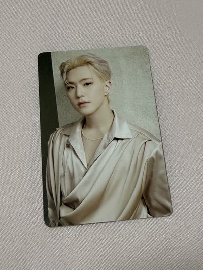 Right Here卡包隨機卡