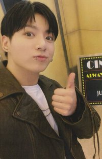 GOLDEN yzy 幸運卡 