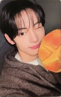 Last Bell yzy 麵包ver 特典卡 