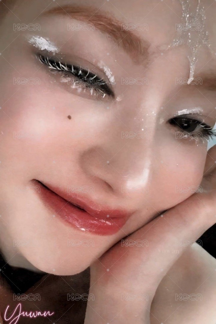 正規一 專輯卡 authentic冬 正面