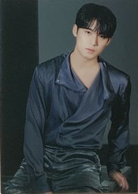 RIGHT HERE 隨機卡 