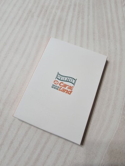 秀 克拉島旋轉立牌