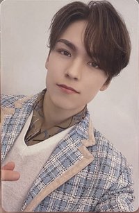 NOT ALONE 專輯卡 D盤