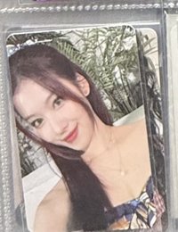 12（需多帶一張卡）