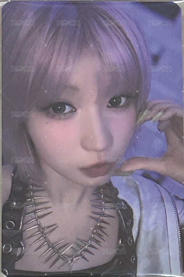 WE GO UP yg 快閃店 絨毛吊飾卡 周邊卡 Asa 正面