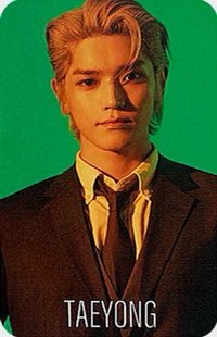 LOVEHOLIC 專輯卡 B2 ver