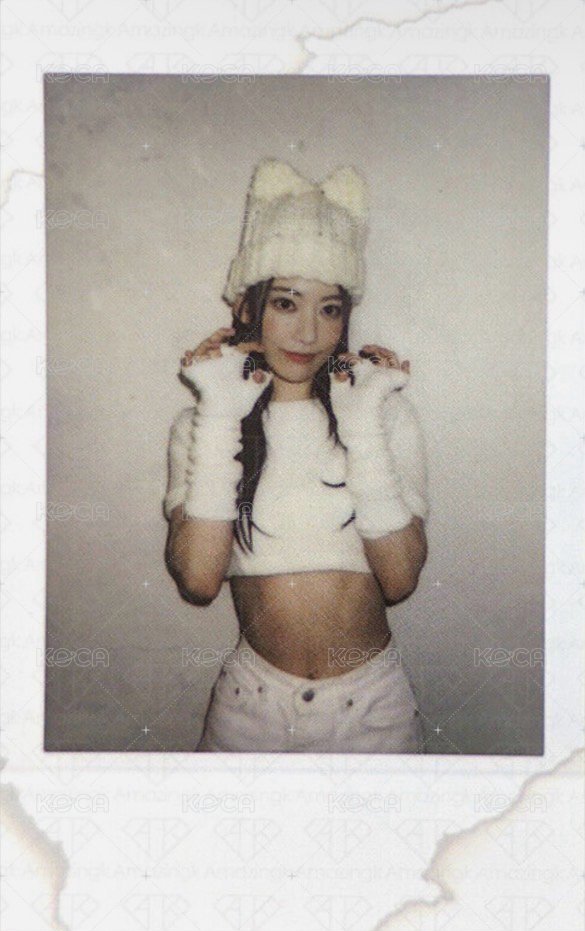 UNFORGIVEN 周邊卡 鐵盒拍立得 正面