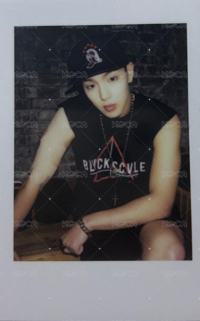 10週年快閃 周邊卡 拍立得A ver. 正面