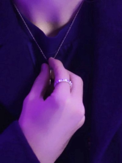 尹淨漢代言paul smith戒指含名信片