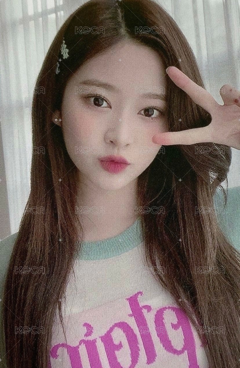 WIZ*ONE 2期會員 會員禮卡  正面