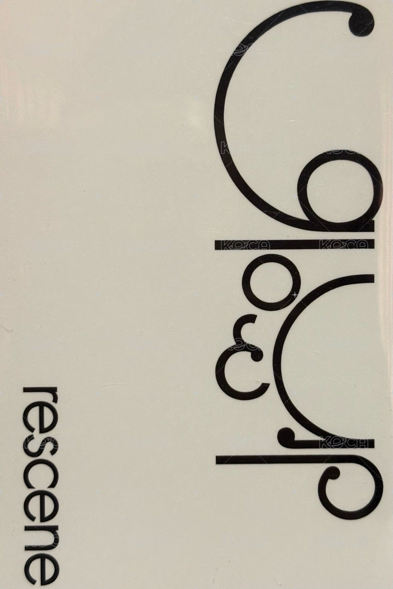 Glow Up QR專ME版 專輯卡  背面