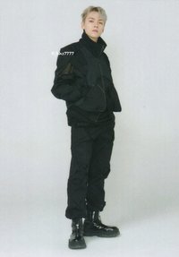 FOLLOW 隨機卡 ｜日巡卡包