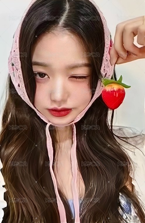 IVE EMPATHY sw 8.0 幸運卡 草莓員 正面