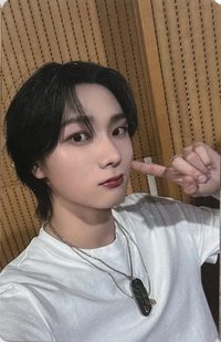 WHO! yzy 2.0 幸運卡 1