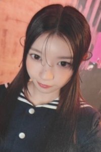 bomb yzy 線上4.0 簽售卡 