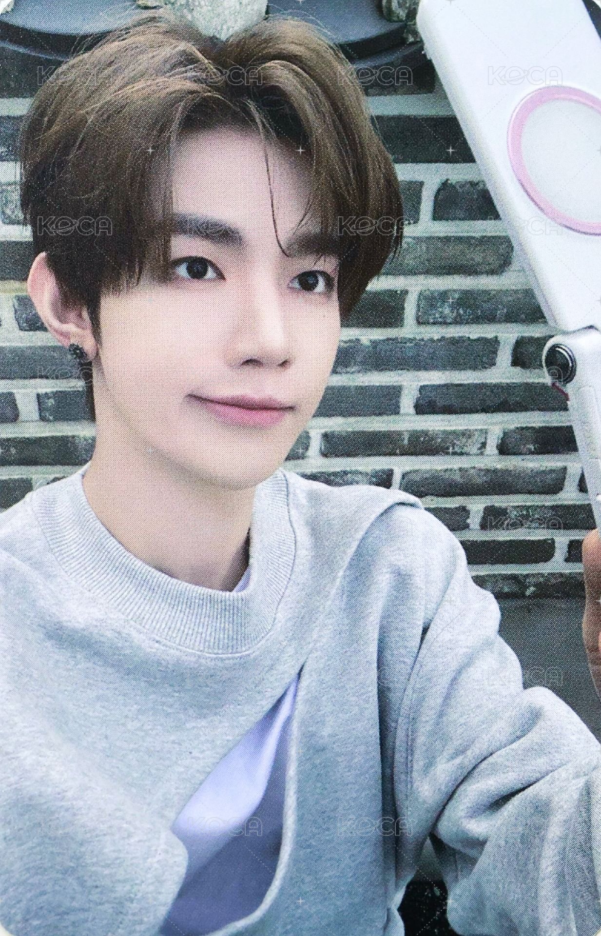 正1MD 滿額卡  正面