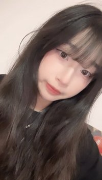 鄭依依