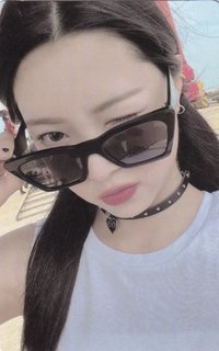 ANTIFRAGILE 專輯卡 COMPACT版專卡