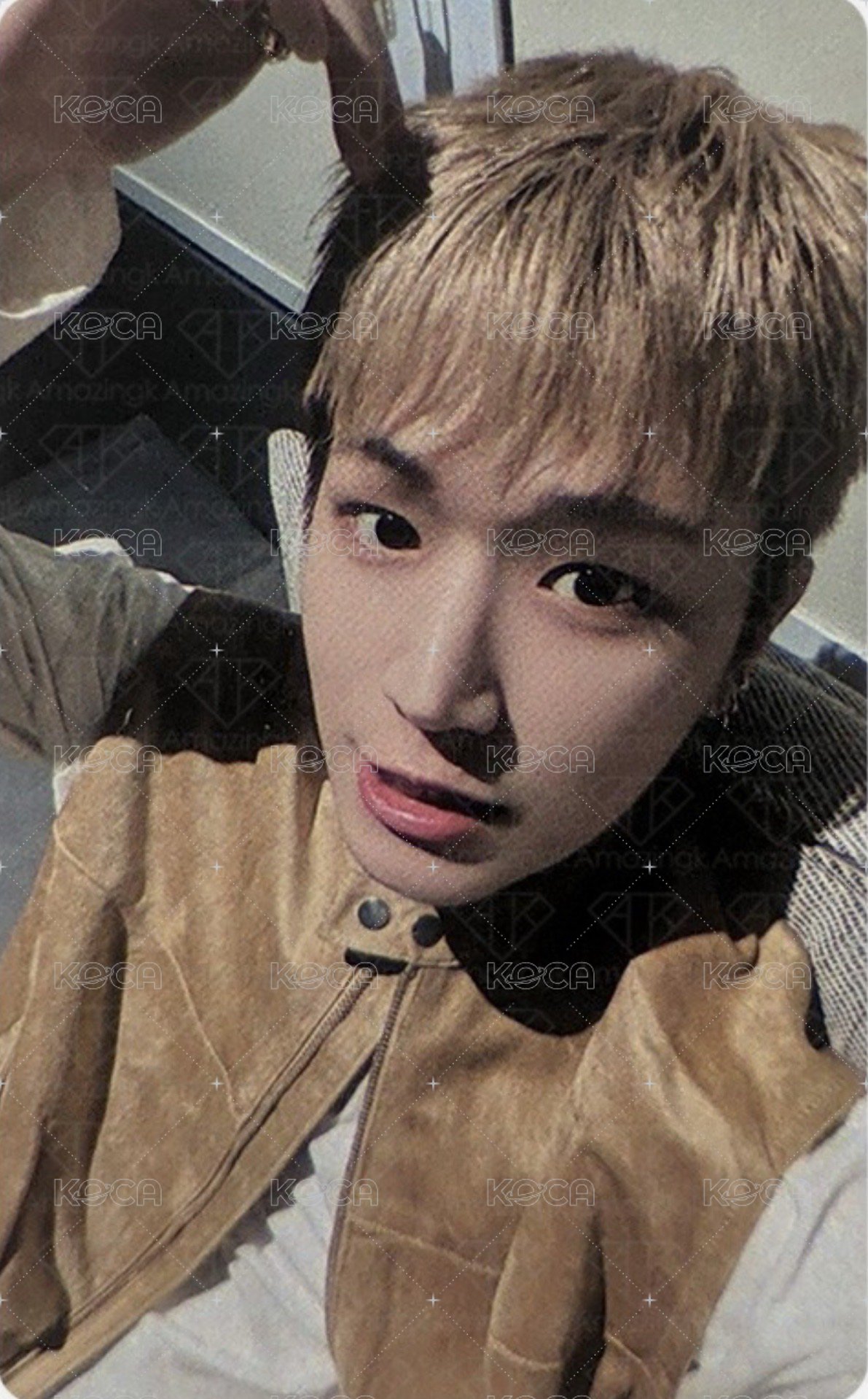 No Genre k4 2.0 幸運卡  正面