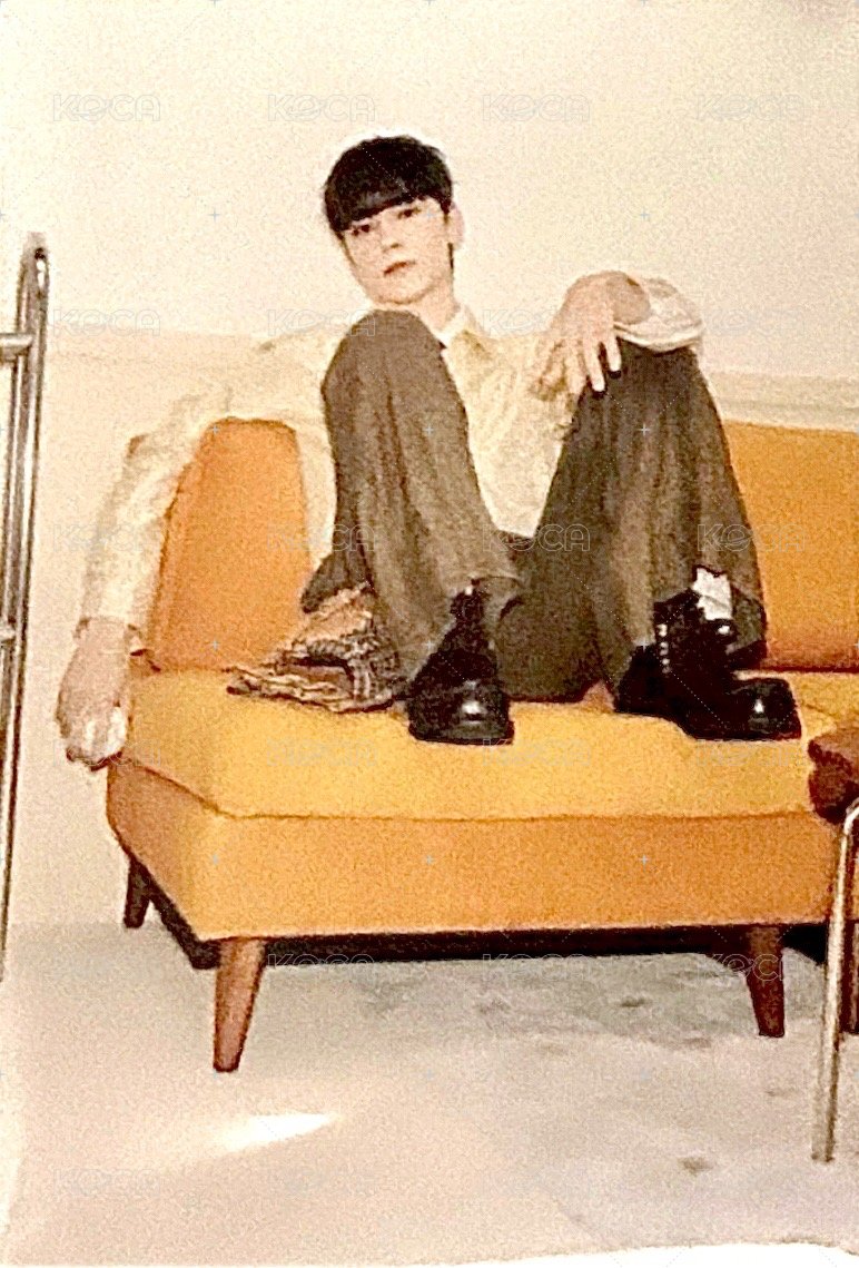 25‘FM｜HOLIDAY 隨機卡 卡包卡 正面