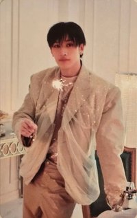 Hollow 專輯卡 初回生產限定盤B