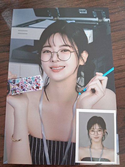 Lia特典卡+明信片+證件照