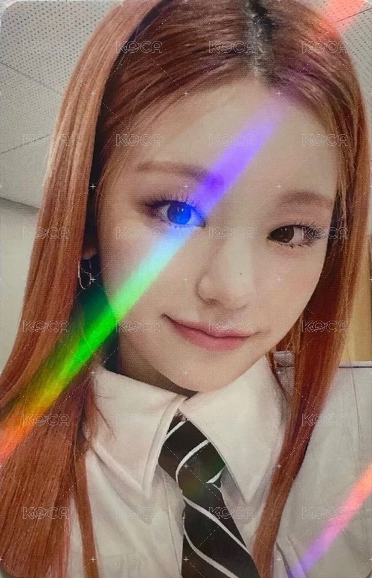 GUESS WHO wd 1.0 簽售卡  正面