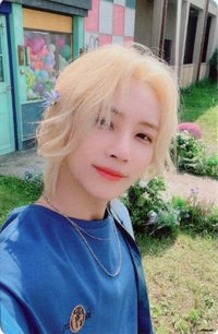 MINI8 yzy B 簽售卡 