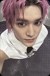 Fact Check 專輯卡 Chandelier版