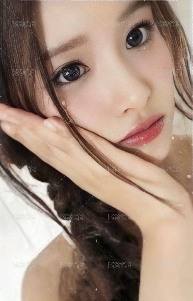 仲夏夜 sr 1.0 簽售卡 珍珠薛 正面