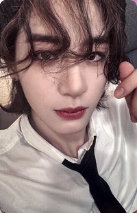 HOW? 愛豆驛站 2.0 簽售卡 