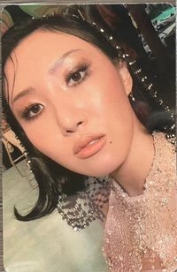 reality in BLACK 專輯卡 