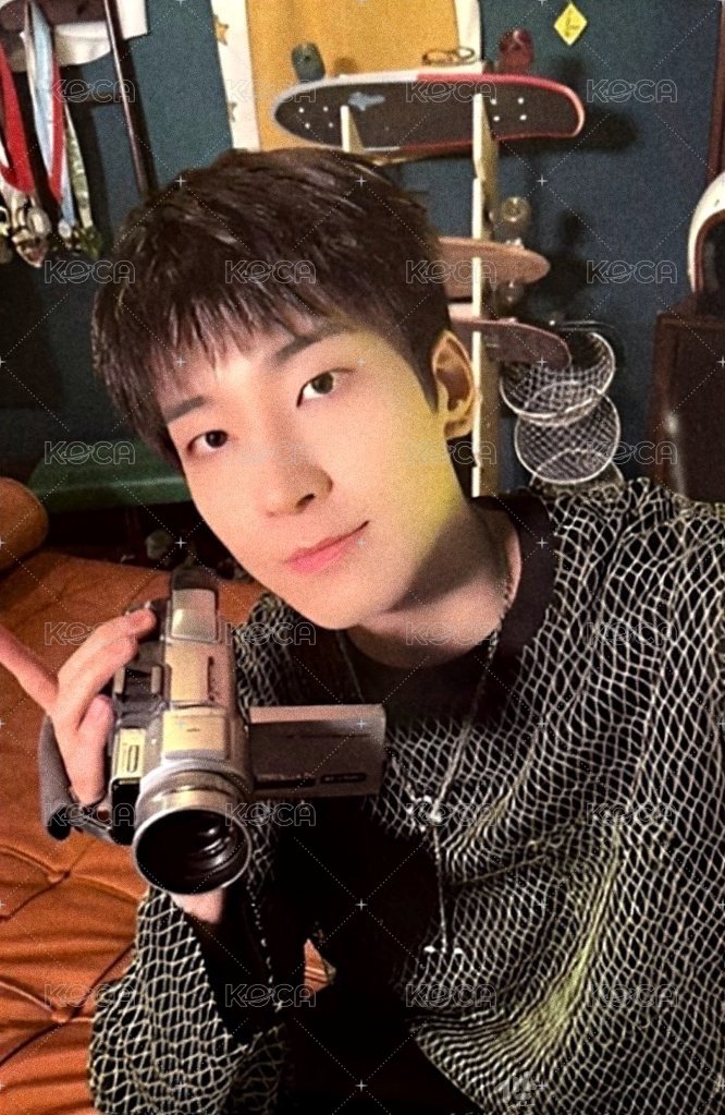 MINI11 專輯卡 ｜AM526 ver. 正面