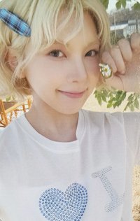 NSWER VACATION 隨機卡 自拍裴