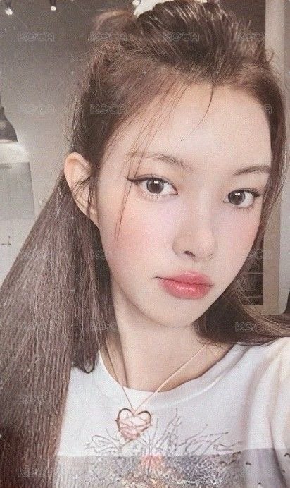 bomb wvs 幸運卡  正面