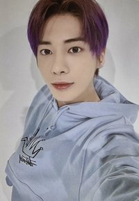 22 FANLIVE 隨機卡 