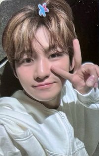 TRY WITH US wvs 直播卡 蘋果頭