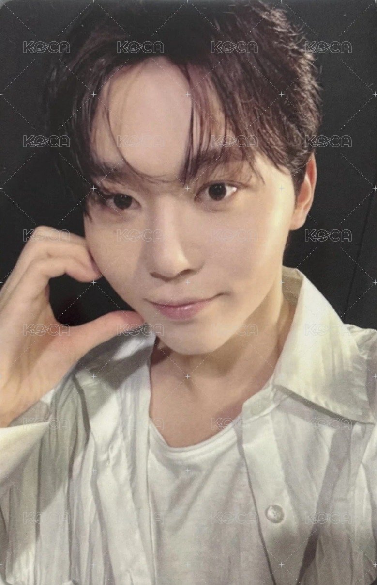 MINI12 yzy A 簽售卡  正面