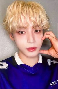 迷四 am 7.0 特典卡 臉頰比心 ver.